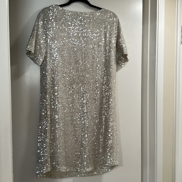 Seven for all Mankind Sequin Mini - Picture 7 of 7